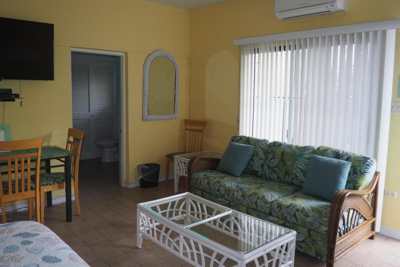 The Green Iguana Hotel Charlotte Amalie Buitenkant foto